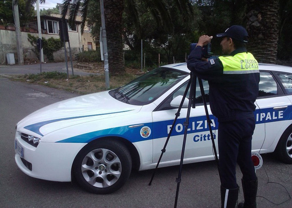 Irregolarità in lavori pubblici a Palmi, tre indagati