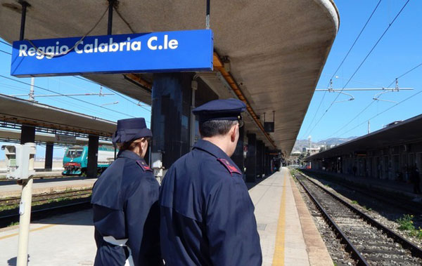 Si allontana da comunità, soccorsa da Polfer 15enne