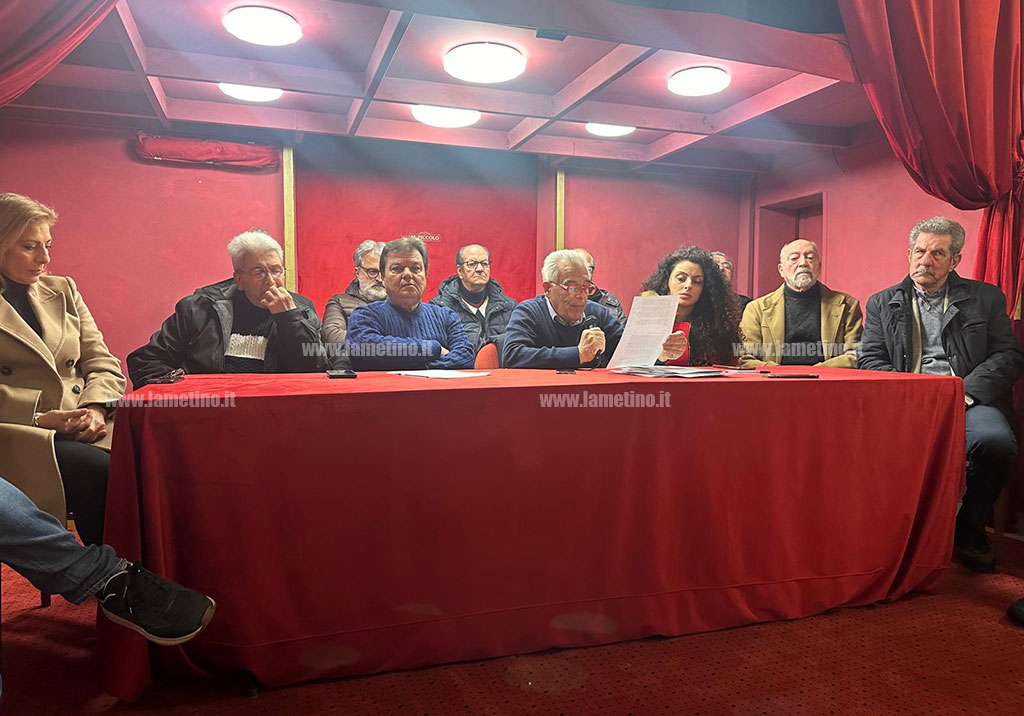 Lamezia, componenti dell’ex direttivo Pd: “Città rischia di diventare vittima di logiche incomprensibili”