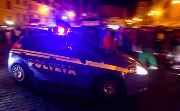 Maxirisse tra ragazzi organizzate su social, 21 denunciati nel Reggino