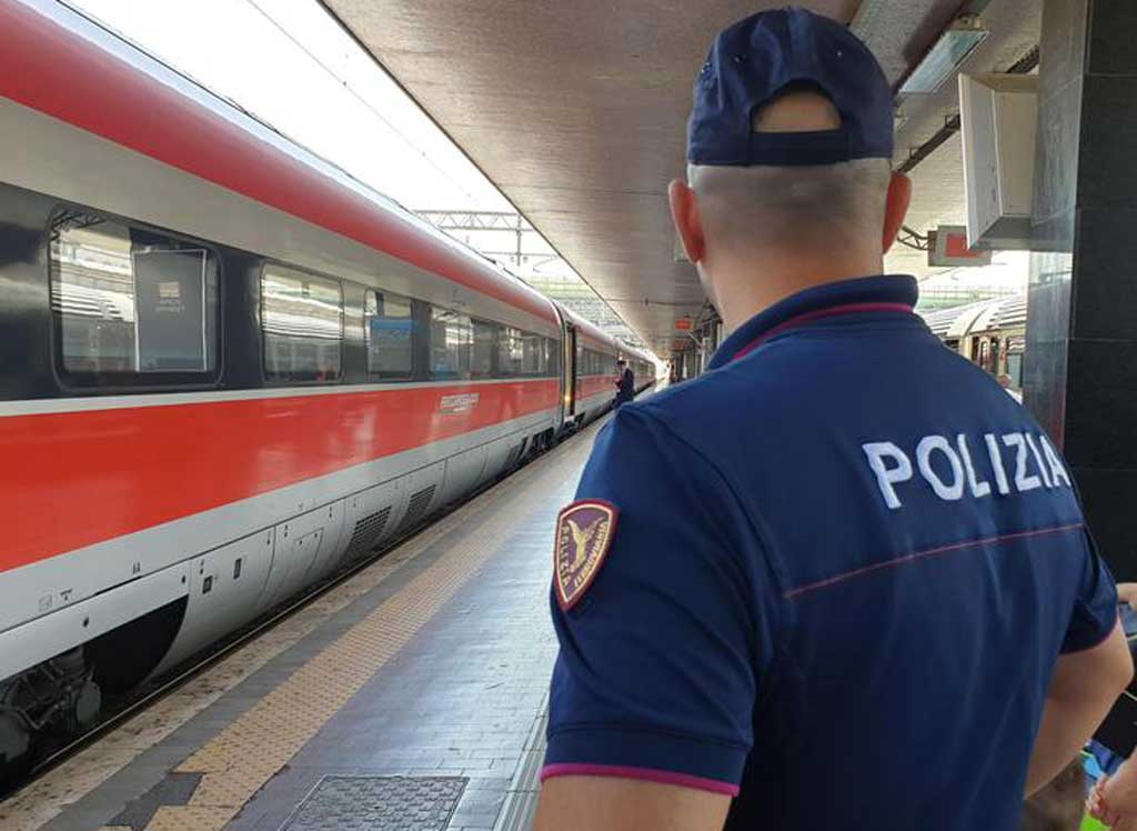 Controlli dalla Polizia di Stato nelle stazioni della Calabria:  3.018 le persone identificate nel mese di agosto