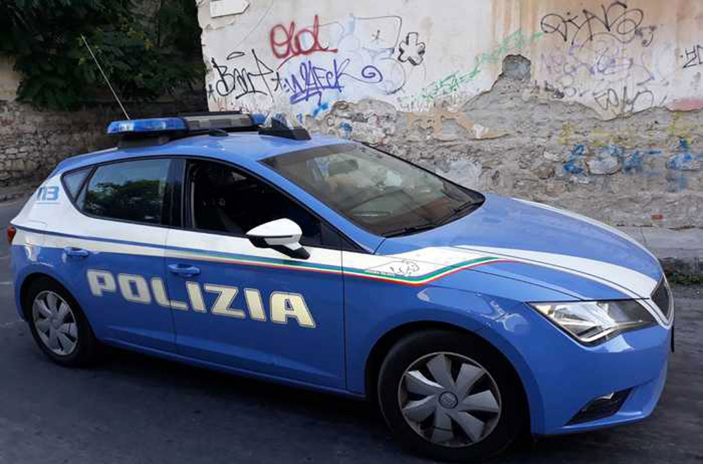 Sorpreso a cedere marijuana, arrestato trentunenne a Corigliano Rossano