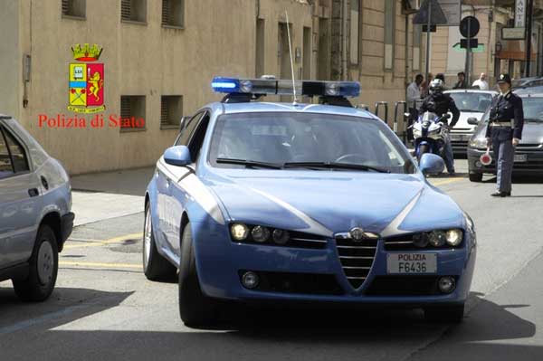 Maltrattamento di animali e resistenza a pubblico ufficiale, arrestato 50enne a Siderno