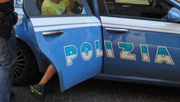 Furto in una parafarmacia a Catanzaro Lido, arrestato 24enne                       