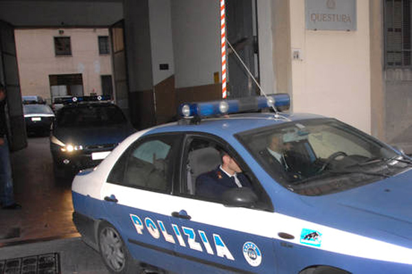 'Ndrangheta: Blitz polizia, decina di arresti in Lombardia