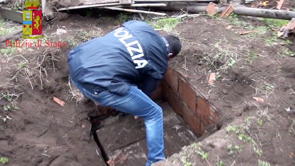 Scoperto bunker della 'ndrangheta a Rosarno - VIDEO