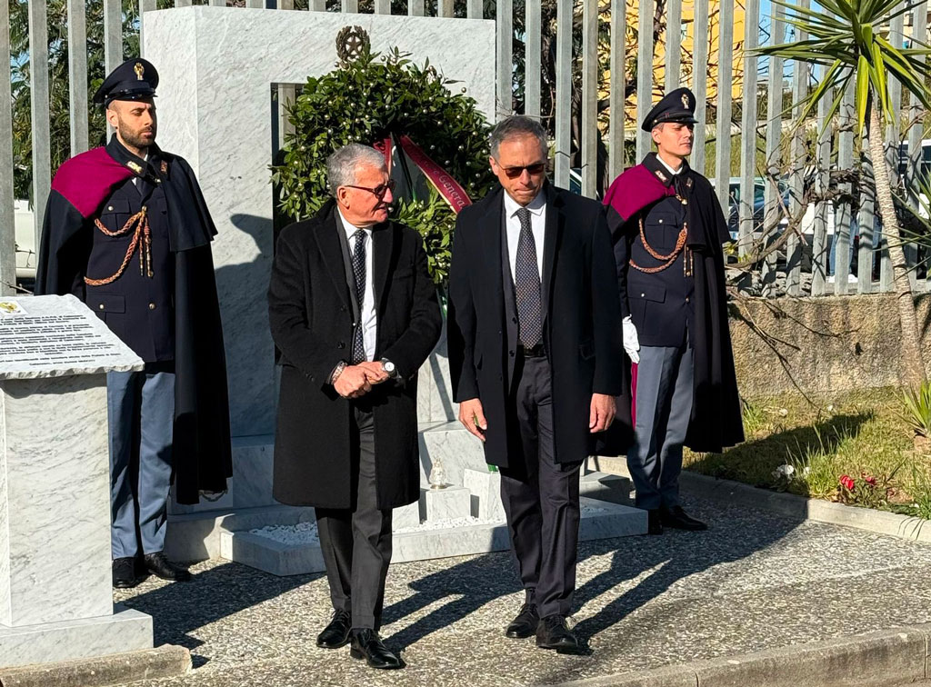 polizia55_3912285478196968896_n_bffb6.jpg