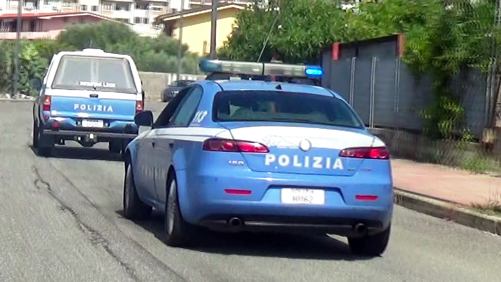 polizia.jpg