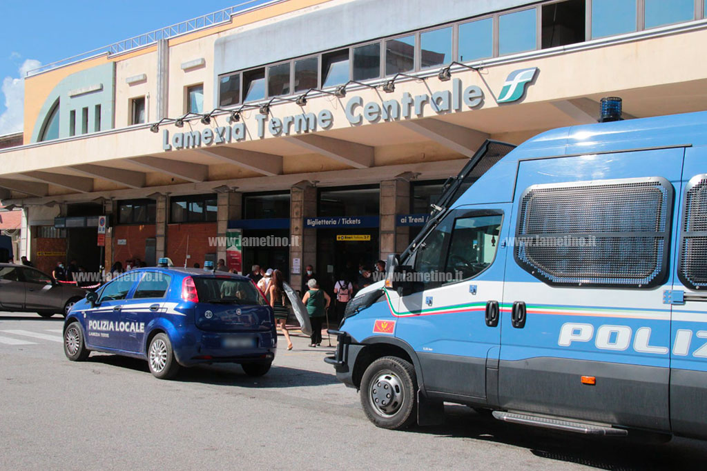 polizia_873c1.jpg