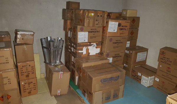 Polizia sequestra 450 chili di materiale esplodente, due arresti a Crotone