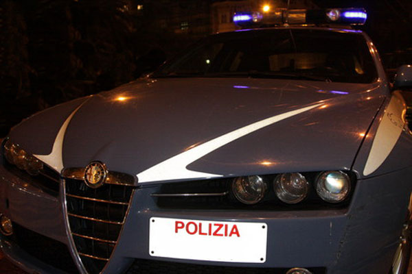 Incendiata nella notte villetta nel vibonese