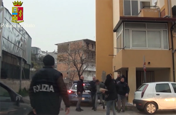 poliziastato-reggio.jpg