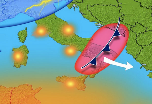 Ponte del Primo maggio con sole e aria fresca in Calabria