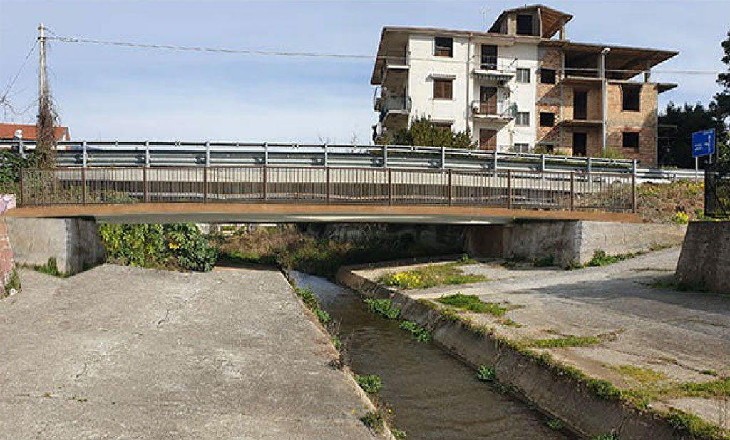 ponte-gizzeria8_7275d.jpg