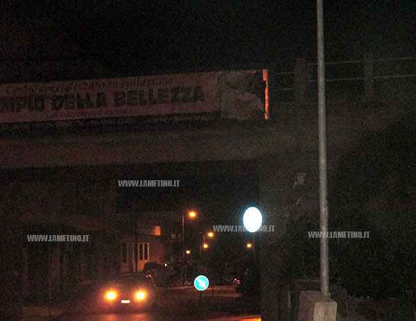 Lamezia: pericolo al ponte di inizio via del Progresso, intervengono i vigili del fuoco