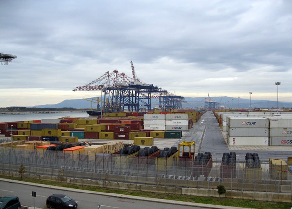 Sequestrati nel porto di Gioia Tauro 115 chili di cocaina