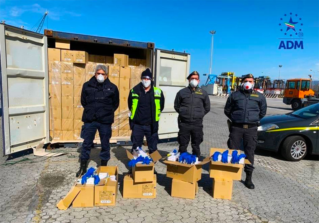 Coronavirus, requisite al porto di Gioia Tauro 19 tonnellate di materiale medico