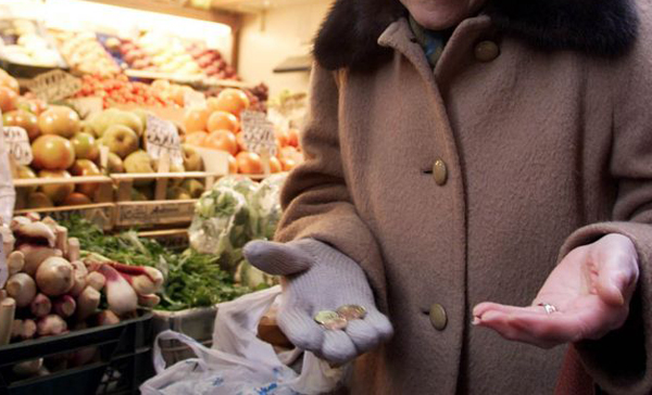 Povertà alimentare: 2,7 milioni gli italiani senza cibo nel 2017