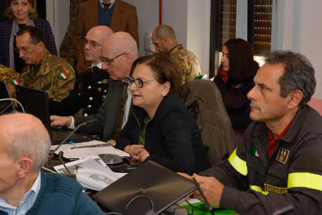 Prefettura Catanzaro predispone simulazione attentato terroristico ad aeroporto Lamezia