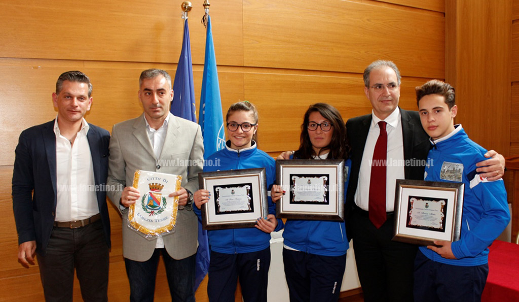 Premiate eccellenze del karate lametino dopo vittorie al Campionato Mondiale