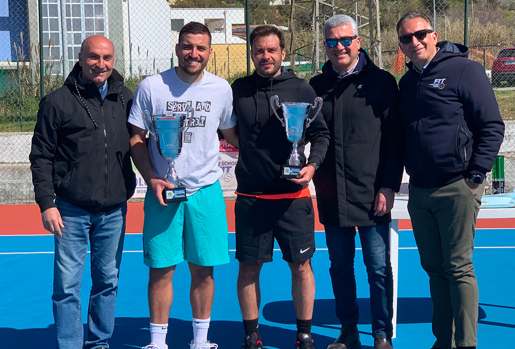 premiazione-alberto-mercuri-e-carmelo-ascioti_2c23f.jpg