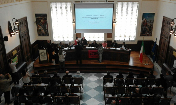 Rosaria Angheloni vince a Catanzaro Premio Cristiano e Tramonte