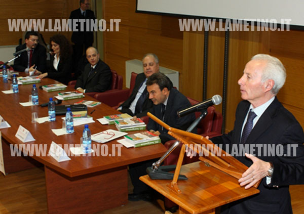 Lamezia: Presentata guida italo-marocchina alla presenza dell’ambasciatore Abouyoub