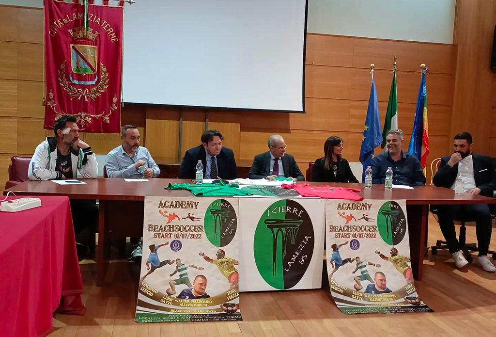 presentazione-icierre-lamezia-bs-3_20cf1.jpg