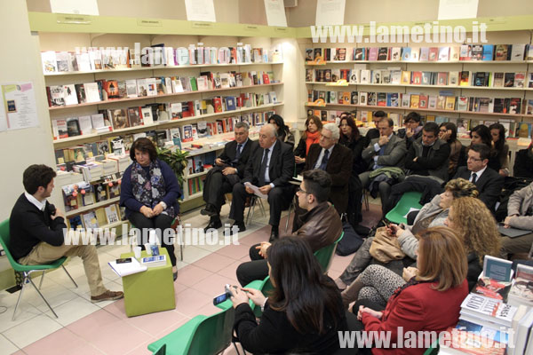 Lamezia: Presentato “Calabria. I ritorni” di Orfeo Notaristefano