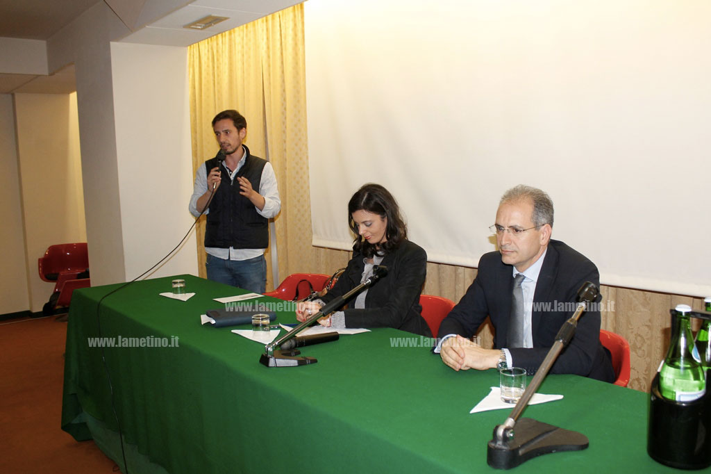 Mascaro annuncia contromanifestazione rispetto a Pd, "da 2 giugno scaccerò mercanti dal tempio"