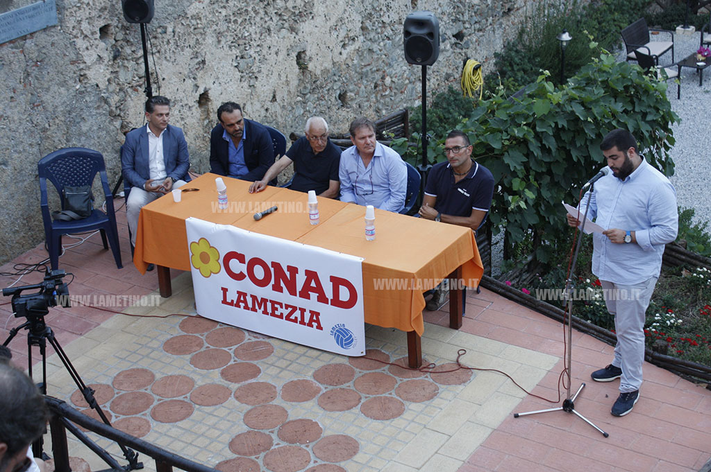 presentazione_volley2_2907_20152016.jpg