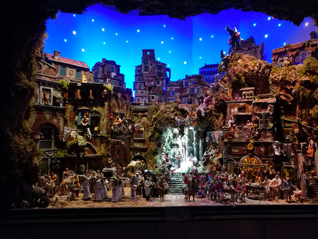 Lamezia: rinnovata tradizione presepe artistico in tre chiese della città