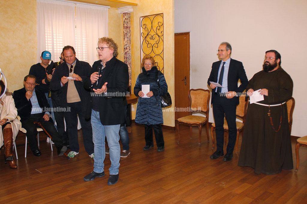 presepe-tamburelli-2-12052015-135918.jpg