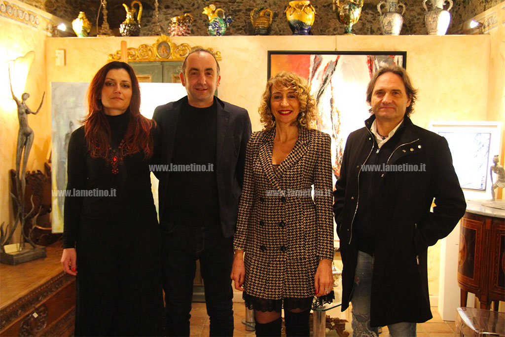 Lamezia, inaugurata la mostra di Giorgio Alluzzi: "L'artista del sensorialismo materico" - VIDEO