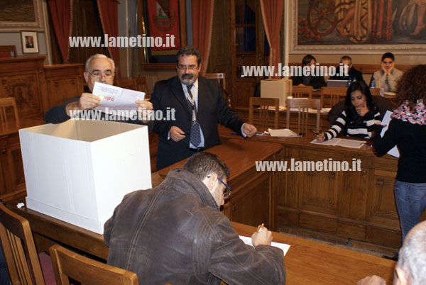Lamezia: Bersani conquista ballottaggio ed in città si afferma al 60,34%