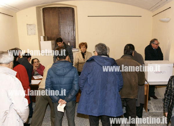 primarie-pd-lamezia-8-dicembre-2013.jpg
