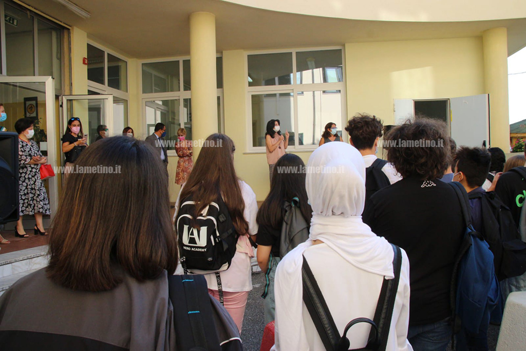 primo-giorno-di-scuola-lamezia-20213d0_e62ca.jpg