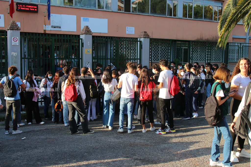 primo-giorno-di-scuola-lamezia-20215f1_db903.jpg