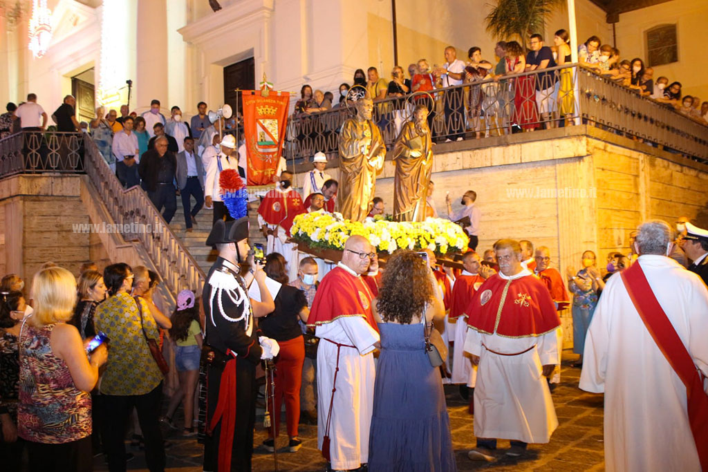 processione-santi-patroni-20226a-4e787885c004_d6a83.jpg
