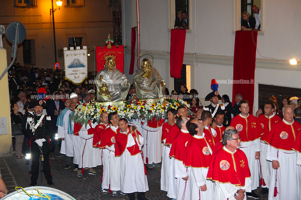 processione-santi-pietro-e-paolo-2018-foto1.jpg