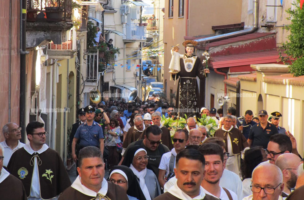 processione17.55.50_43f09.jpg