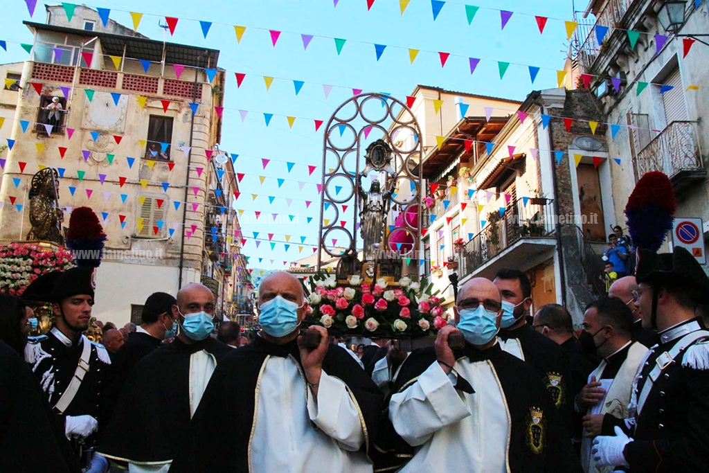 processione_2f3dc.jpg