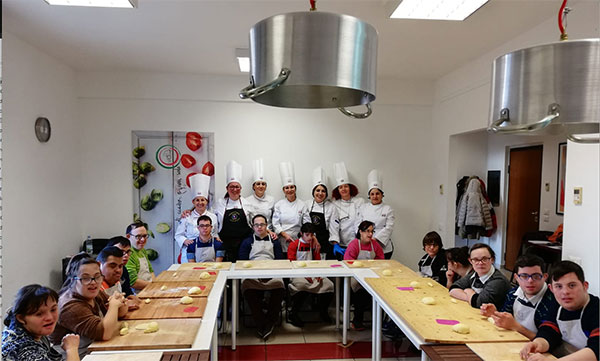 Lady Chef e APID promuovono progetto sociale di autonomia e crescita con i ragazzi down a Catanzaro