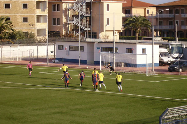 Calcio: Promosport vince facile con il San Marco