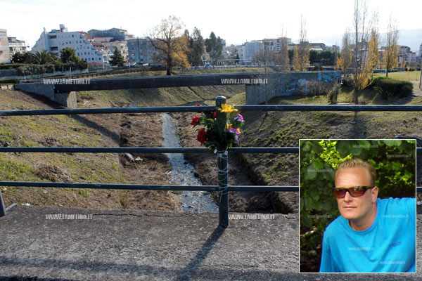 pronesti-ponte-torrente-piazza-fiori-2016.jpg