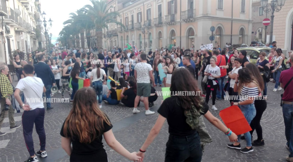 protesta-06072018-193005.jpg