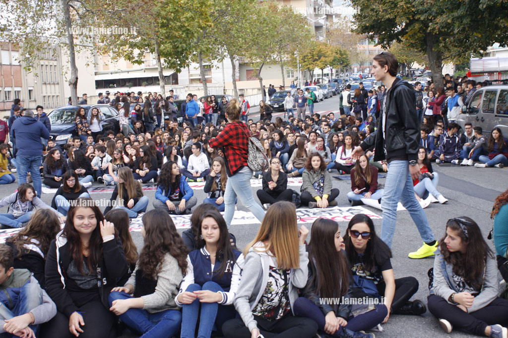 protesta-buona-scuola-2.jpg
