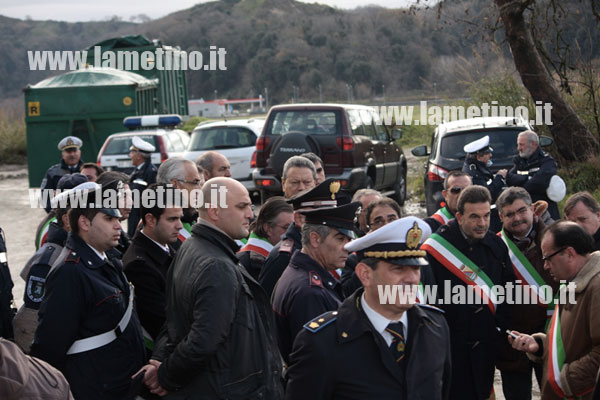 Lamezia: Protesta dei sindaci presso la discarica di Pianopoli