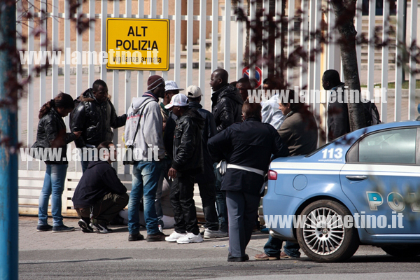 Lamezia: Fine Emergenza Nord Africa, immigrati chiedono in ritardo bonus e protestano
