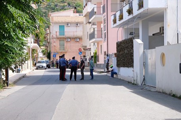 Protesta migranti nel Centro di accoglienza di Amantea: "No alla quarantena"